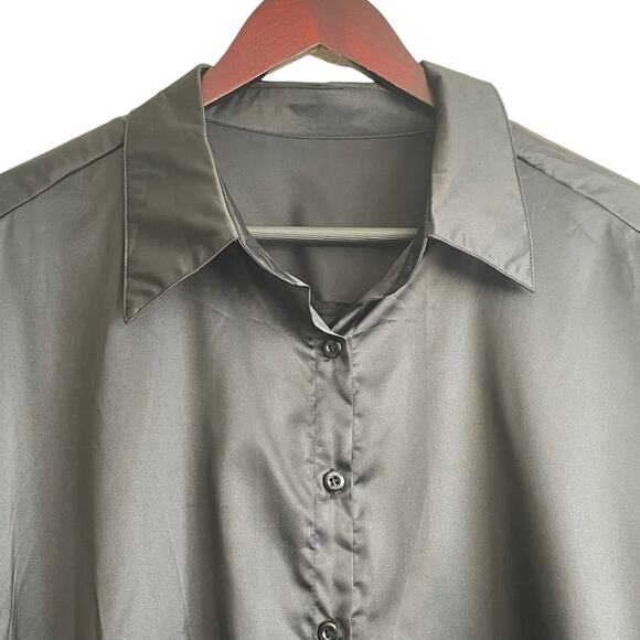 Satiny Women Top XL‎ Black Button Up High Low Hem Witchy Goth Punk Rocker Disco - Picture 10 of 10